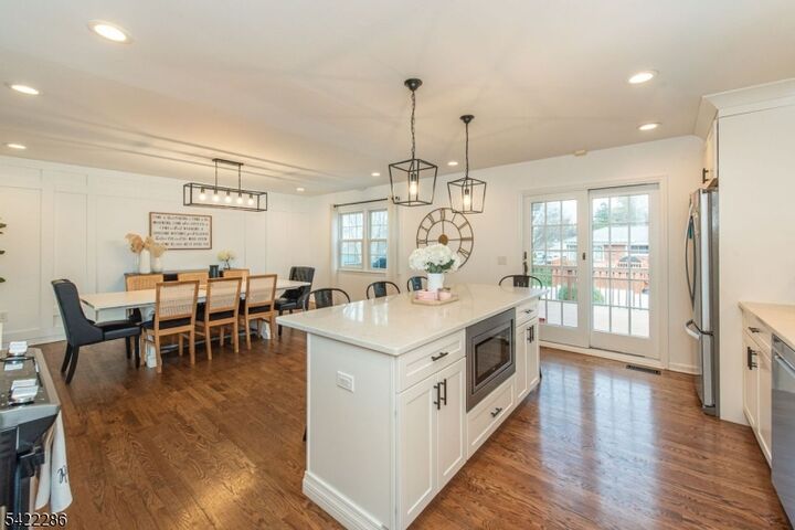 Property Photo:  8 Cypress Ct  NJ 07004 