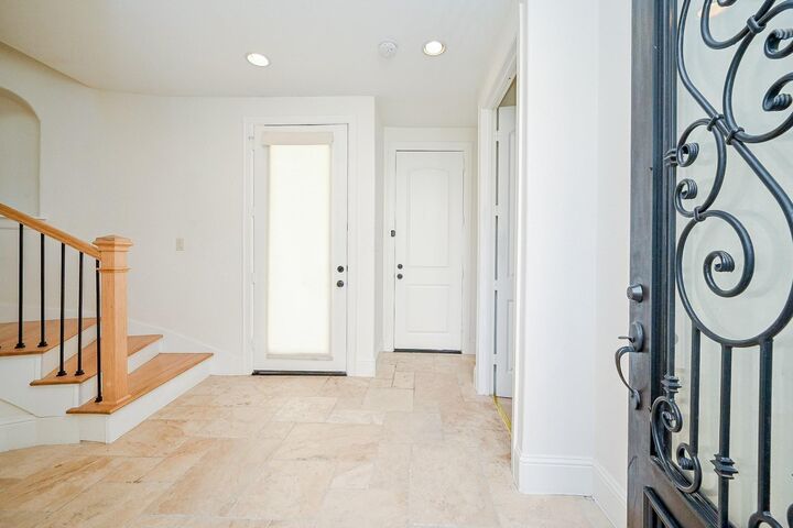 Property Photo:  1825 W 24th Street  TX 77008 