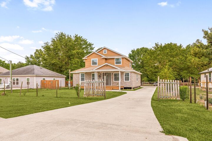 Property Photo:  664 County Road 3404  TX 77327 