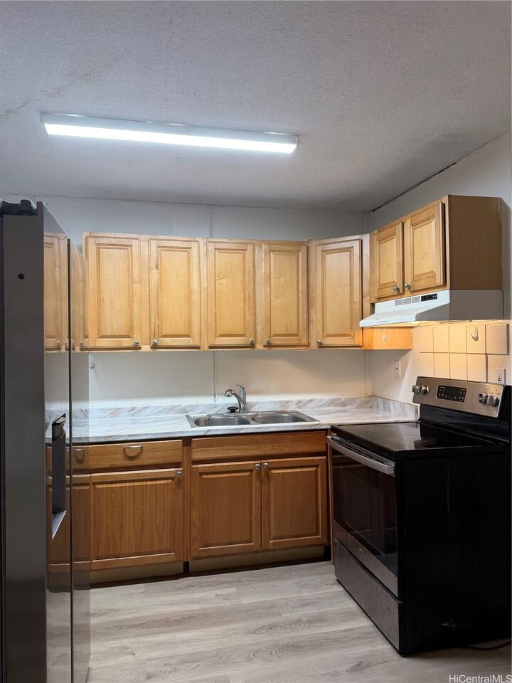 Property Photo:  95-2048 Waikalani Place D106  HI 96789 