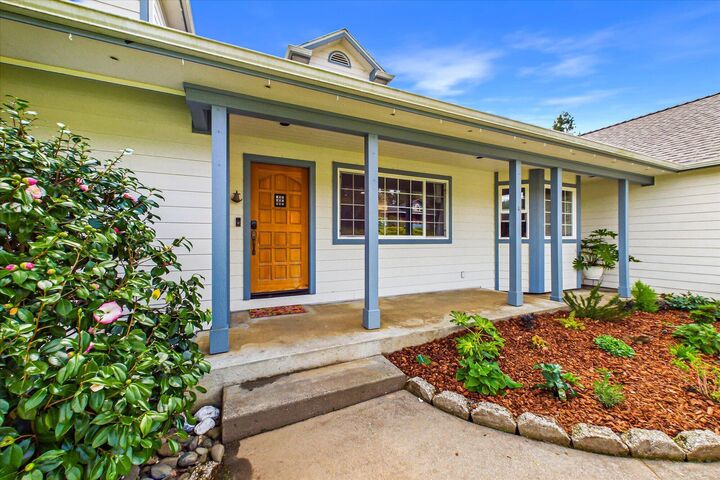 Property Photo: 1242 Elizabeth Barcus Way CA 95540