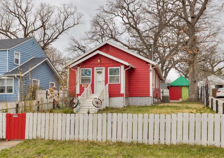 Property Photo:  2619 Prospect Road  IA 50310 