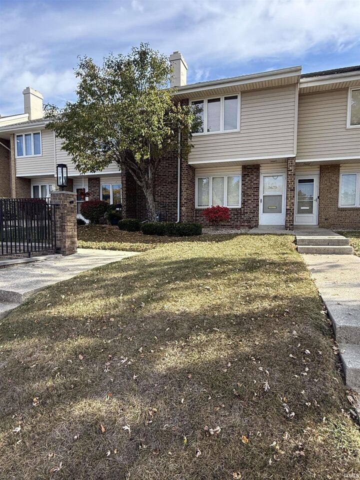 Property Photo:  5675 S Wayne Avenue  IN 46807 