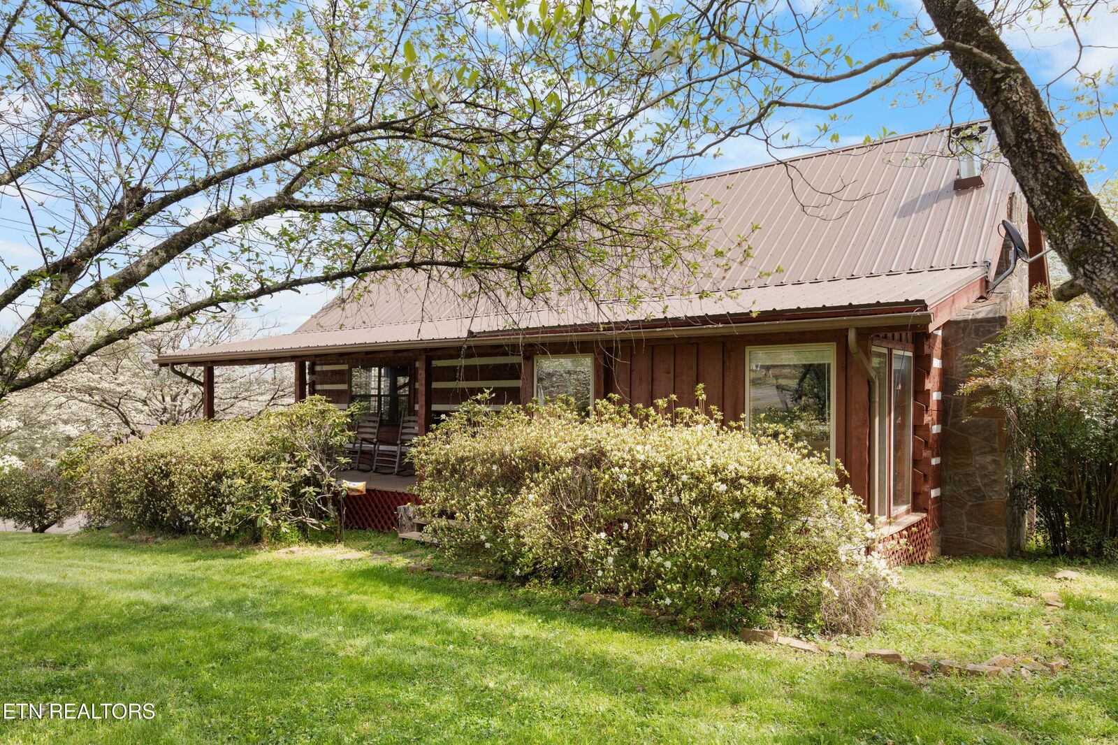 Property Photo: 2168 Mountain Vista Rd TN 37876