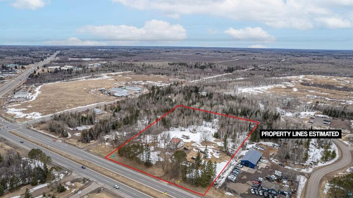 Property Photo:  5265 Miller Trunk Hwy  MN 55811 