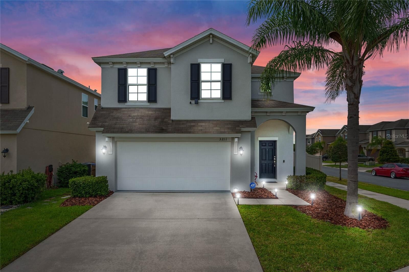 Property Photo:  3211 Turret Drive  FL 34743 
