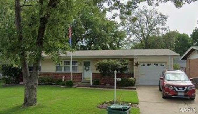 Property Photo: 1330 Spring Valley Drive MO 63033