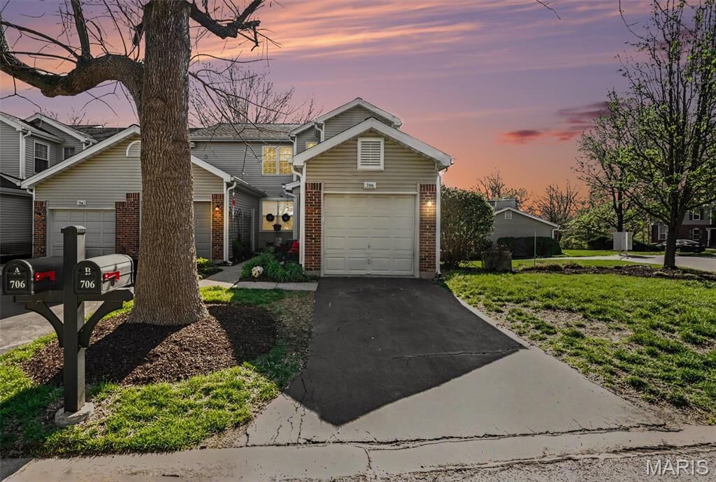 Property Photo:  706 Woodside Trails Drive B  MO 63021 