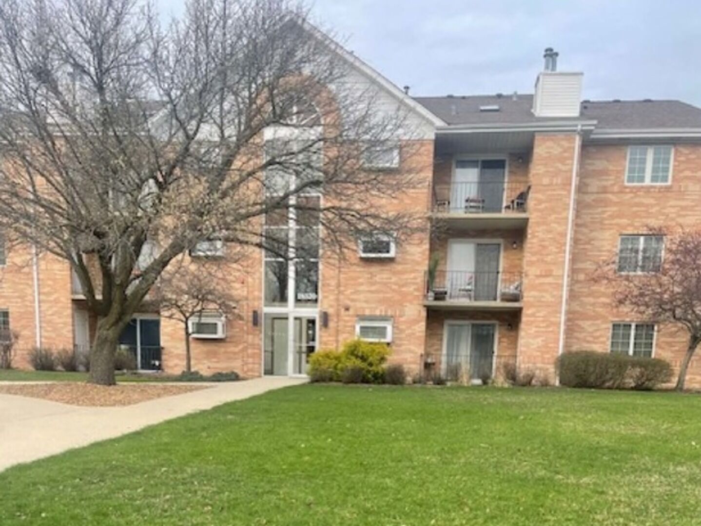 Property Photo: 18320 Robin Lane D2 IL 60430