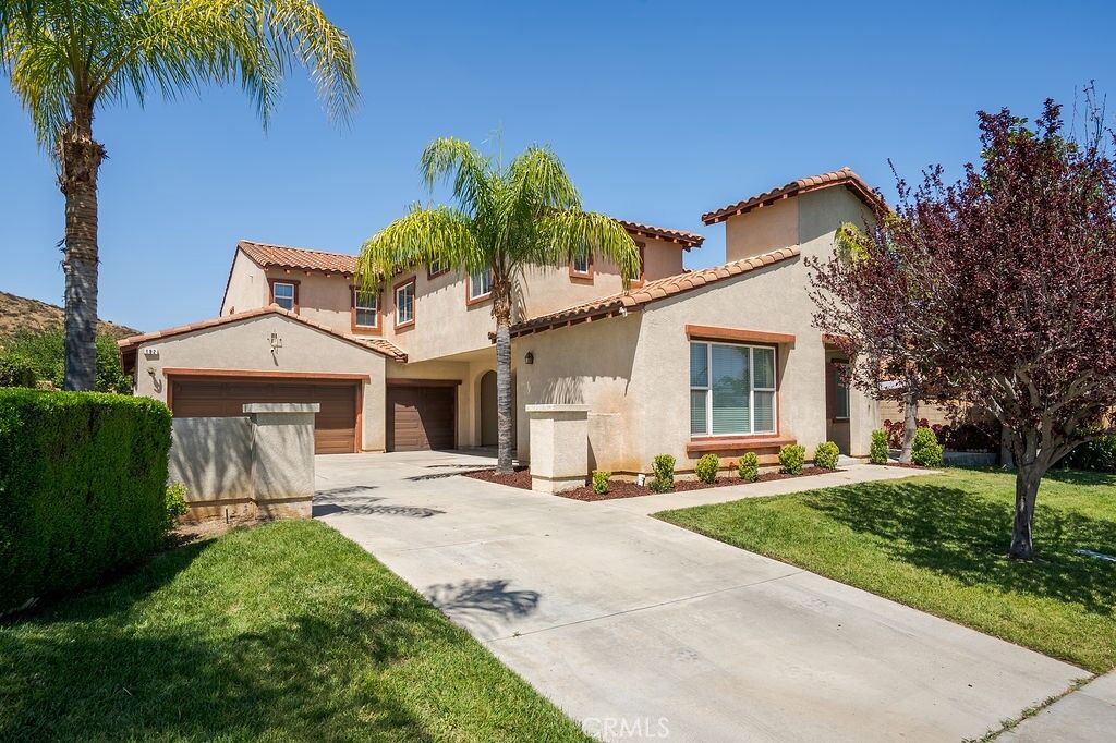 Property Photo: 182 Monument CA 92570