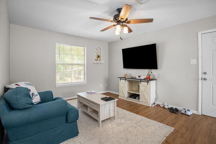Property Photo:  2521 Pearl  TX 75965 