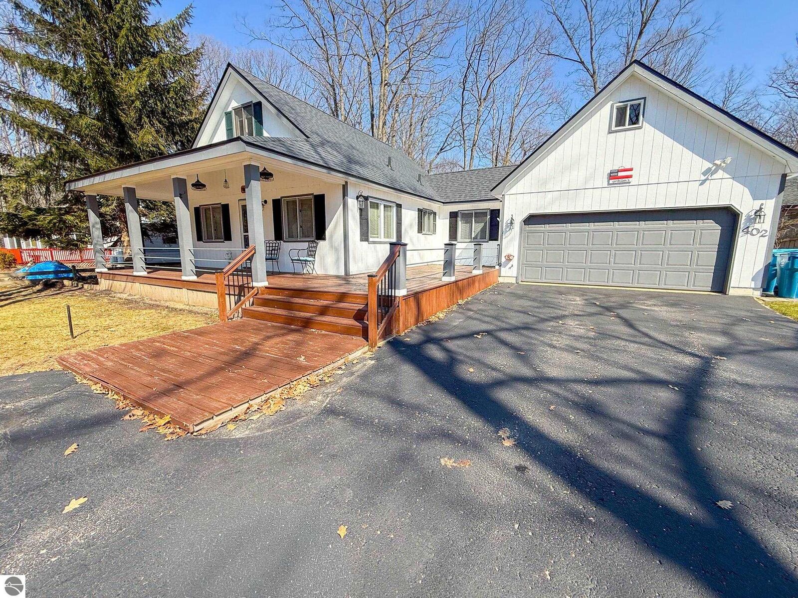Property Photo:  402 Sheffield Drive  MI 48653 