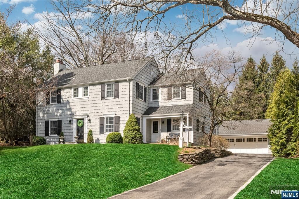 Property Photo:  716 Morningside Road  NJ 07450 