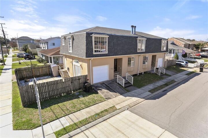 Property Photo:  300-02 33rd Street  LA 70124 