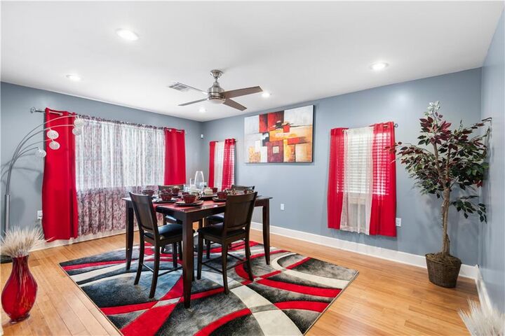 Property Photo:  921 Lamanche Street  LA 70117 