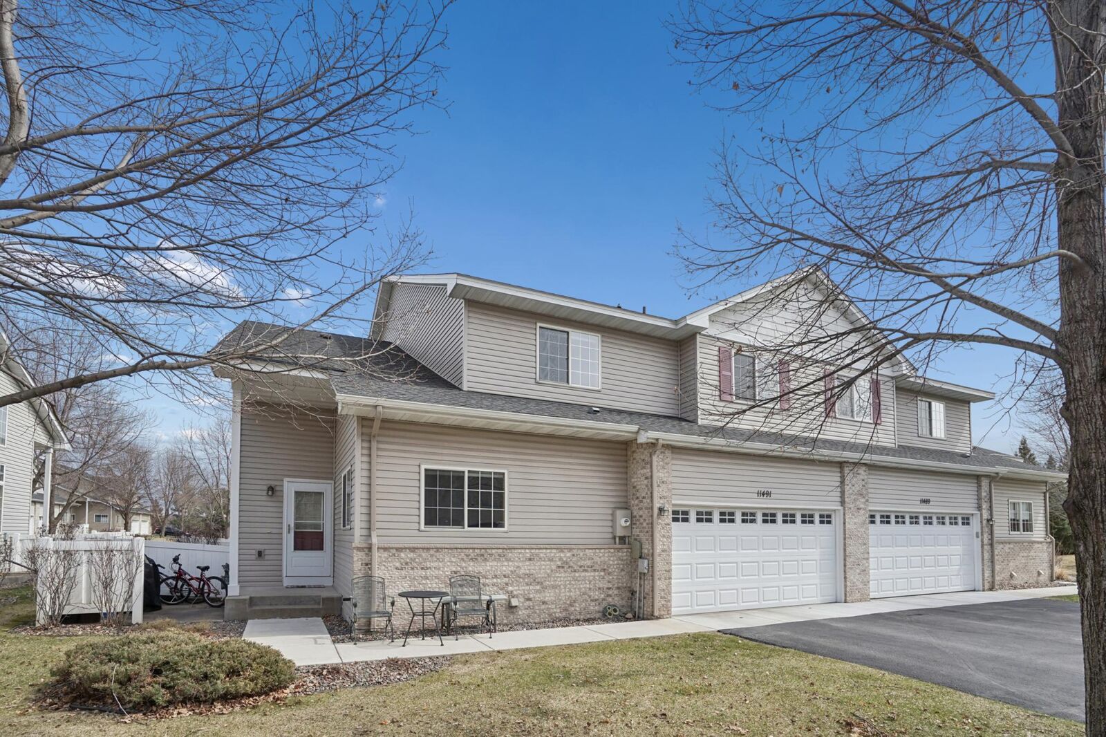 Property Photo:  11491 16th Street NE  MN 55376 