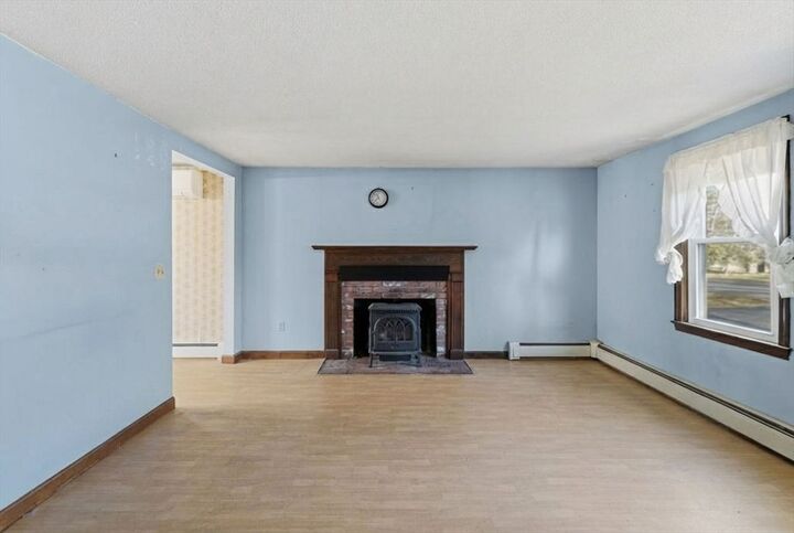 Property Photo:  37 Greenville Dr  MA 02644 