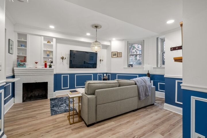 Property Photo:  171 Beacon St B2  MA 02116 