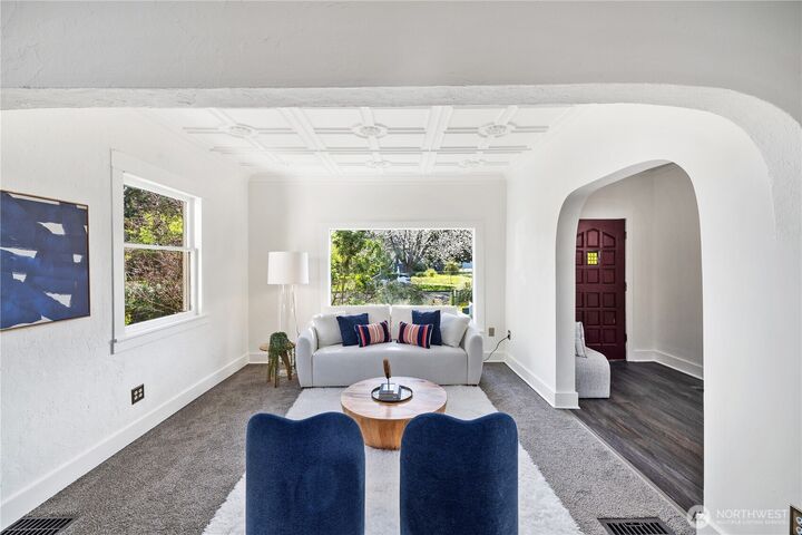 Property Photo:  901 E Morton Street  WA 98404 