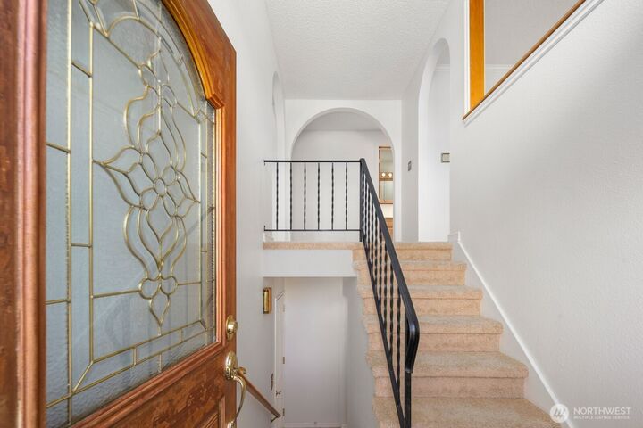 Property Photo:  921 S Magnolia  WA 98465 