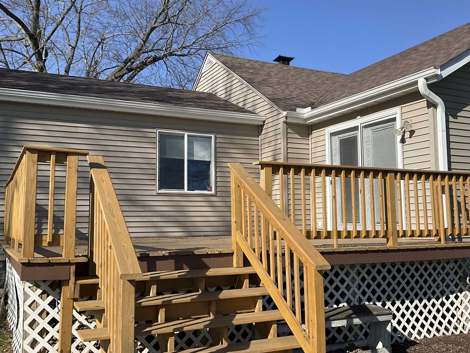 Property Photo:  5199 Browns Beach Road  IL 61103 