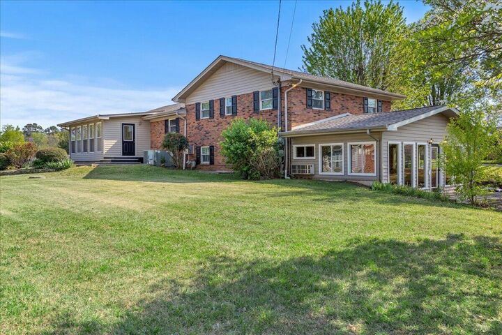 Property Photo:  610 Hudson Street  TN 37303 