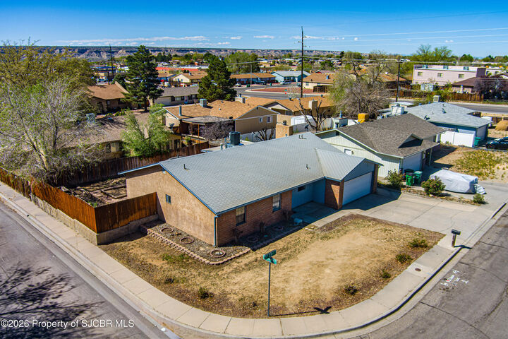 Property Photo:  1809 E 23rd Street  NM 87401 