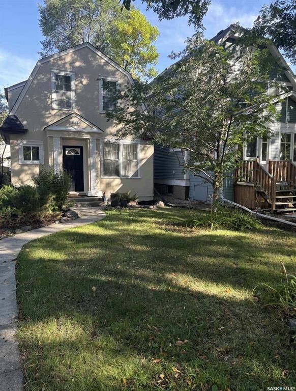 Property Photo: 2333 Robinson Street SK S4T 2R3