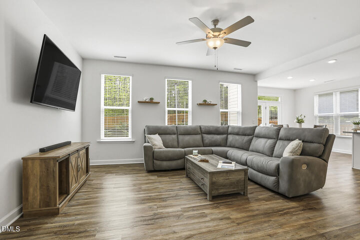 Property Photo:  820 Logan Meadow Court  NC 27526 