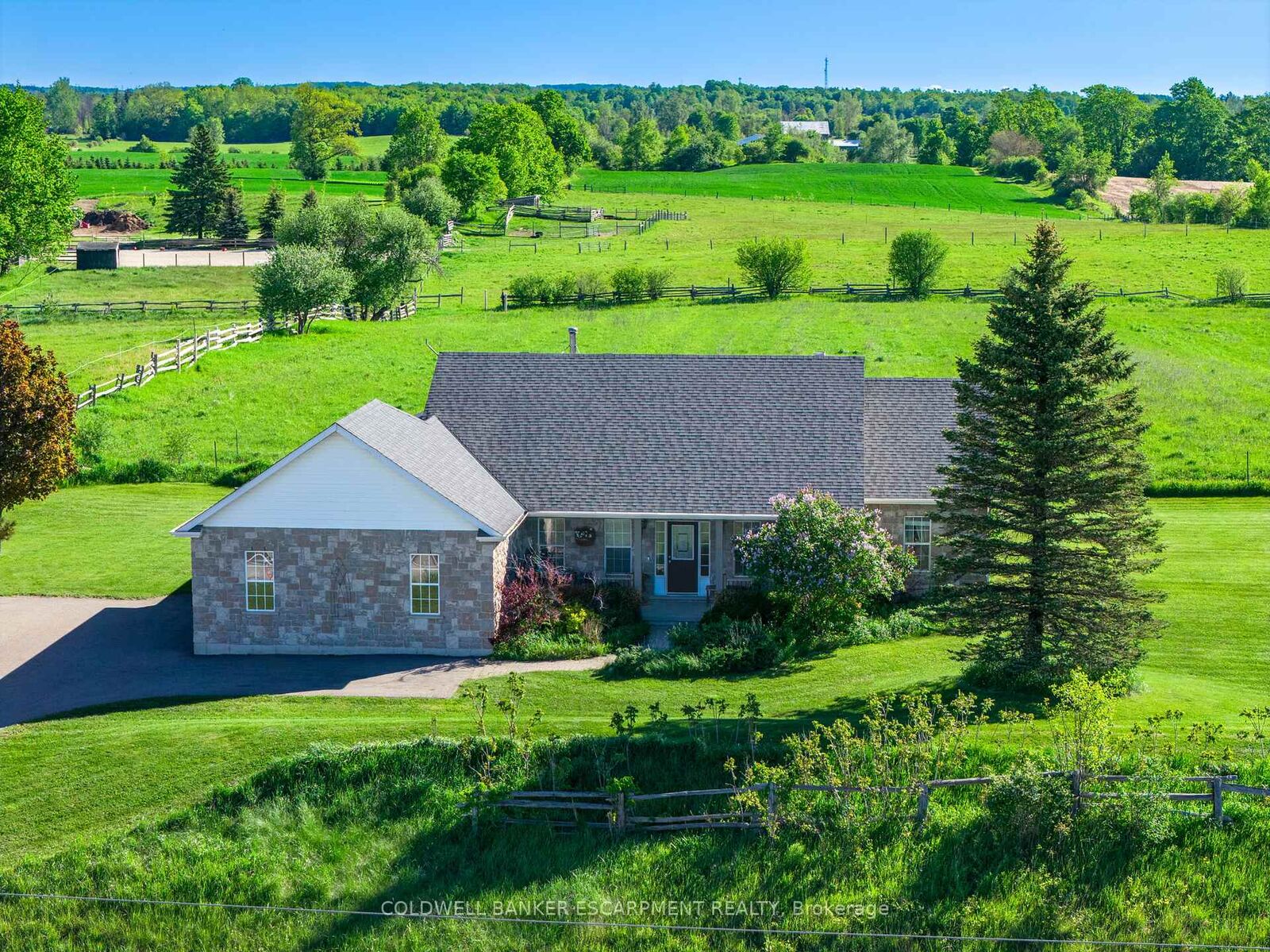 Property Photo: 4923 Wellington 44 Road ON N0B 2K0