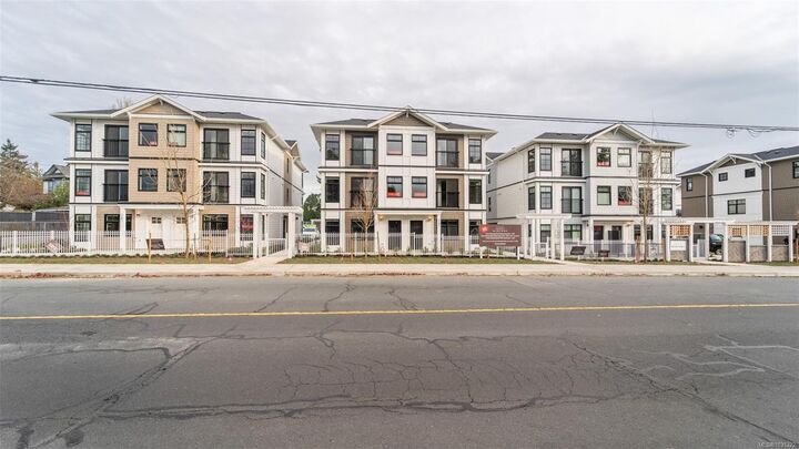 Property Photo: 4201 Tyndall Ave #2201 BC V8N 0C4