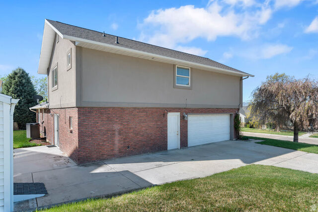 Property Photo:  226 N 1350 E  UT 84062 