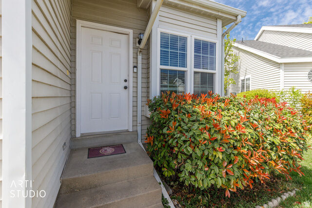 Property Photo: 499 N 200 W 18 UT 84010