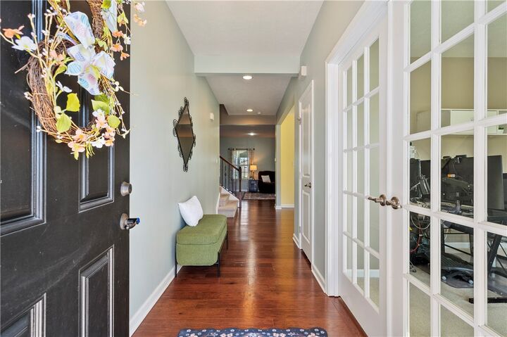 Property Photo: 607 Saddle Court PA 15108