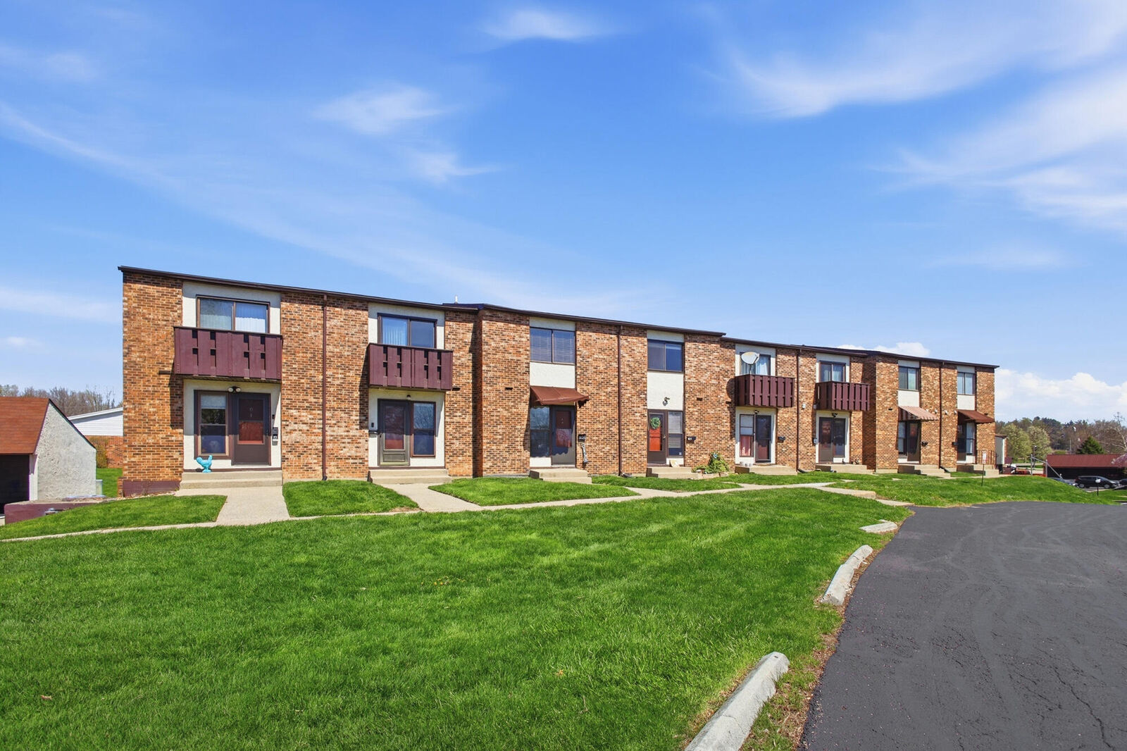 Property Photo:  615 Villa Road B  OH 45503 