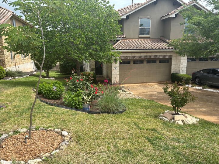 Property Photo:  509 S Meadowlark Street A  TX 78734 