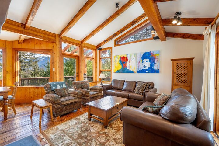 Property Photo:  8596 Drifter Place  BC V8E 0G2 