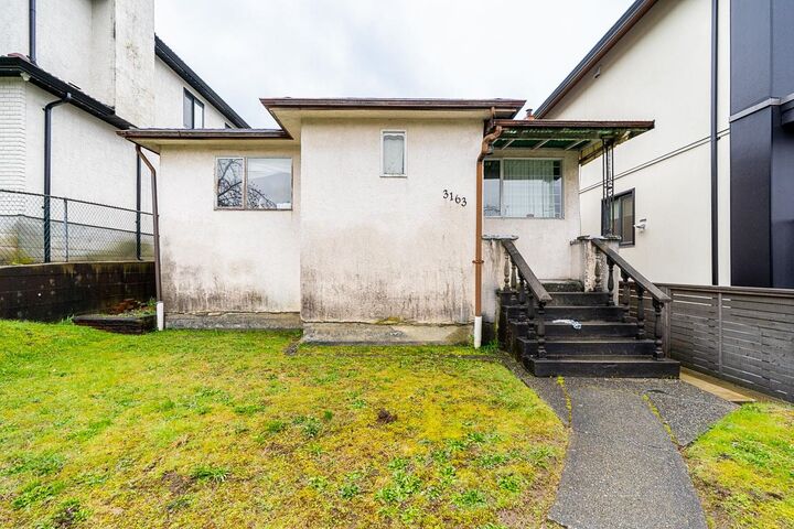 Property Photo: 3163 Rupert Street BC V5M 3V2