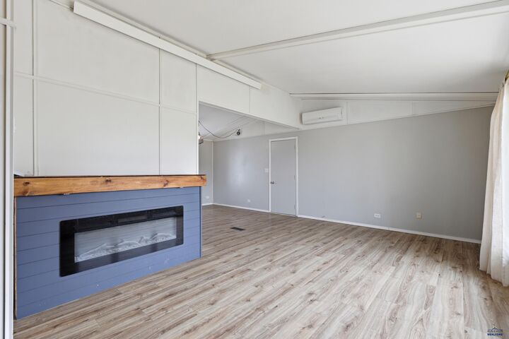 Property Photo:  507 Meadowlark Dr  SD 57719 