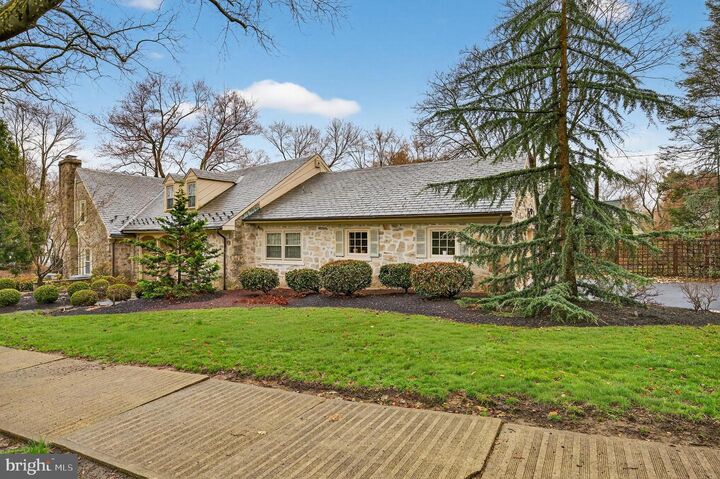 Property Photo:  2011 Sycamore Street  PA 18017 