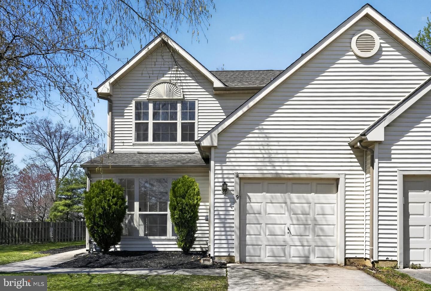 Property Photo:  9 Dewberry Lane  NJ 08075 