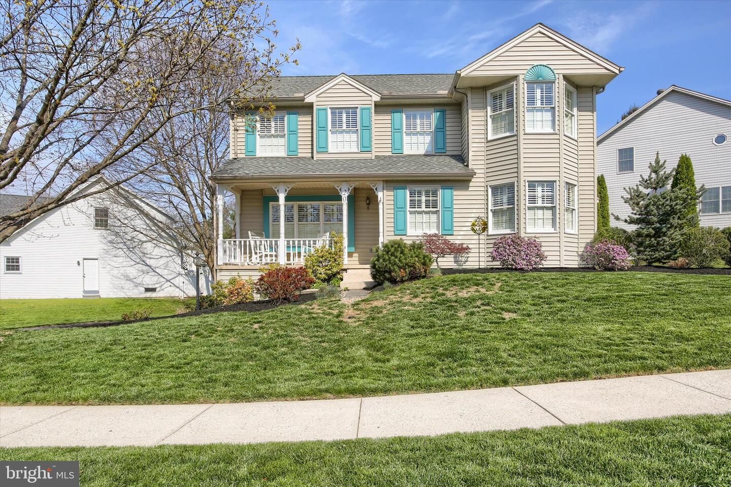 Property Photo: 20 Windsor Way PA 17011