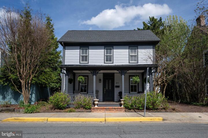 Property Photo:  211 W 4th Street  DE 19958 