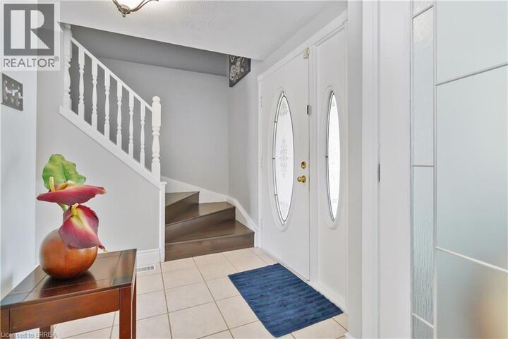 Property Photo:  25 Winter Way  ON N3T 6G3 