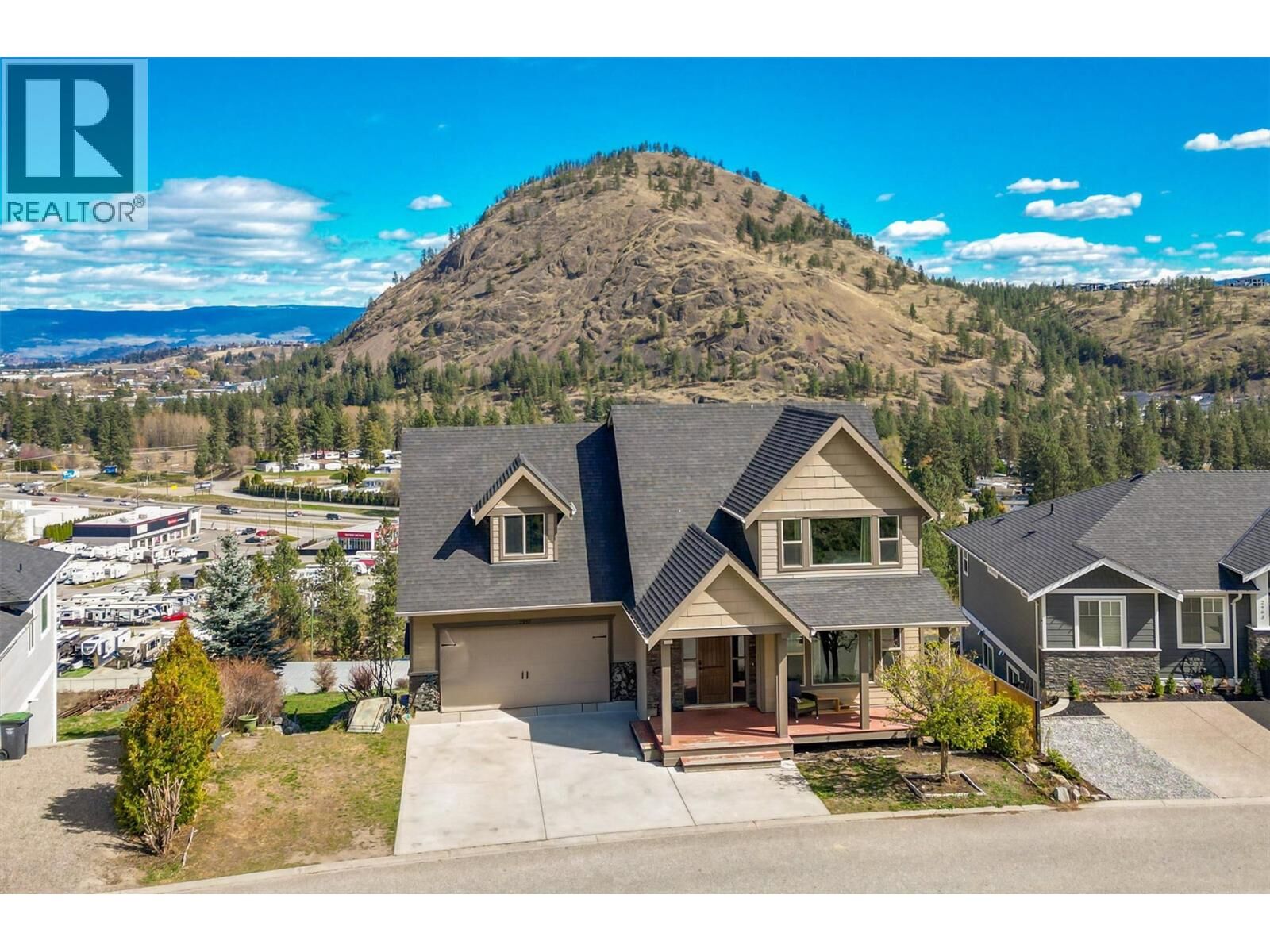 Property Photo: 2957 Ensign Lane BC V4T 2Z4