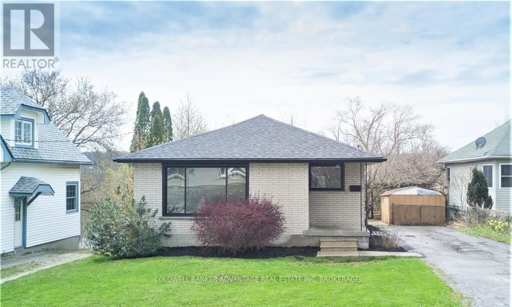 Property Photo:  55 Kent Street  ON L2S 1H4 