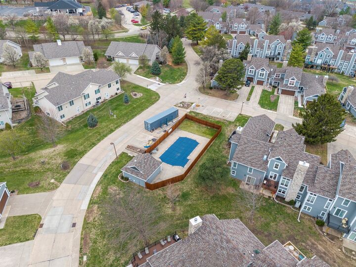 Property Photo:  8024 Cobblestone Road  IA 50322 