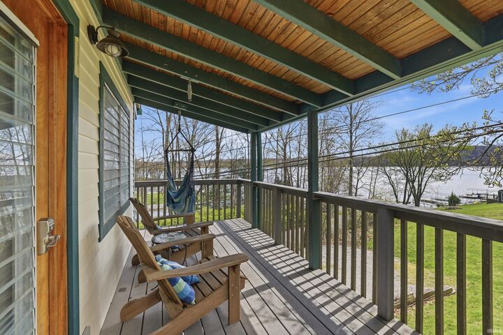 Property Photo:  8110 N Lakewood Drive  IN 47468 