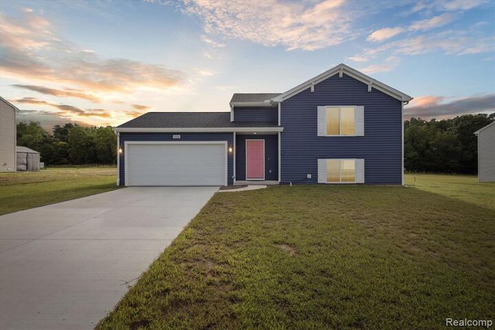 Property Photo:  7858 Sierra Drive  MI 48809 