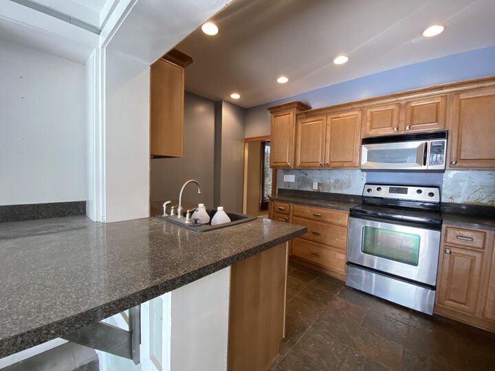 Property Photo:  860 E Michigan Avenue  MI 49068 